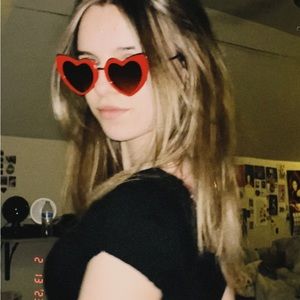 Meet your Posher, Lucy